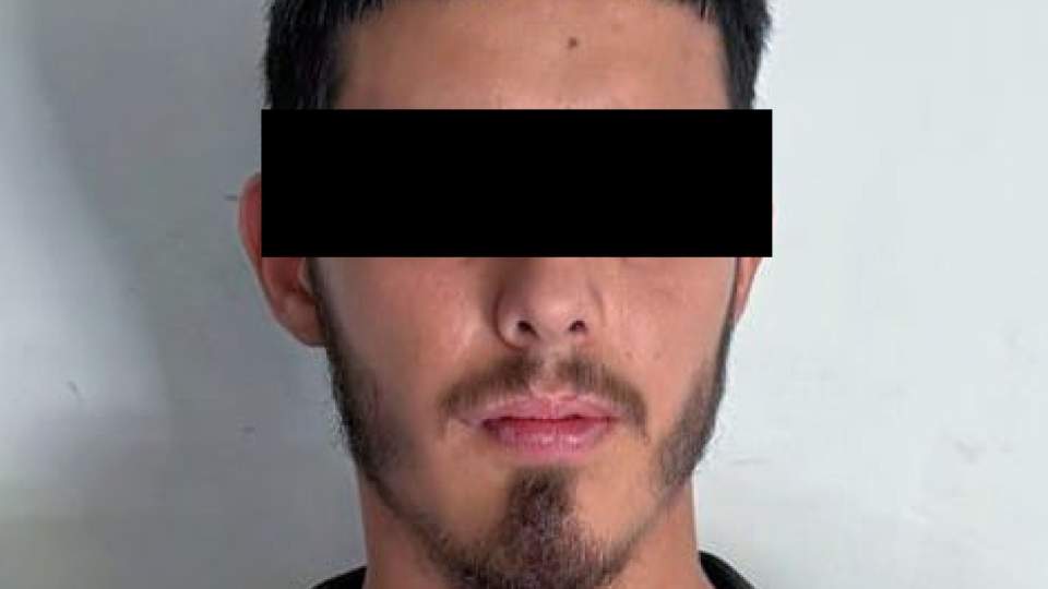 Gobierno de Sonora asegura a persona armada con más de 700 envoltorios de sustancia ilícita